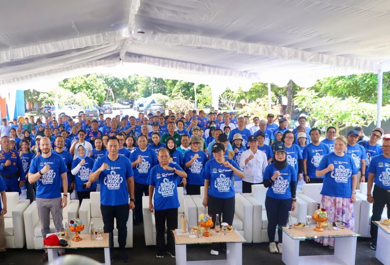 Gubernur Koster Sampaikan Permasalahan Lingkungan di Bali, Menteri AHY Siap Kawal Persoalan Sampah, Kemacetan, dan Tata Ruang