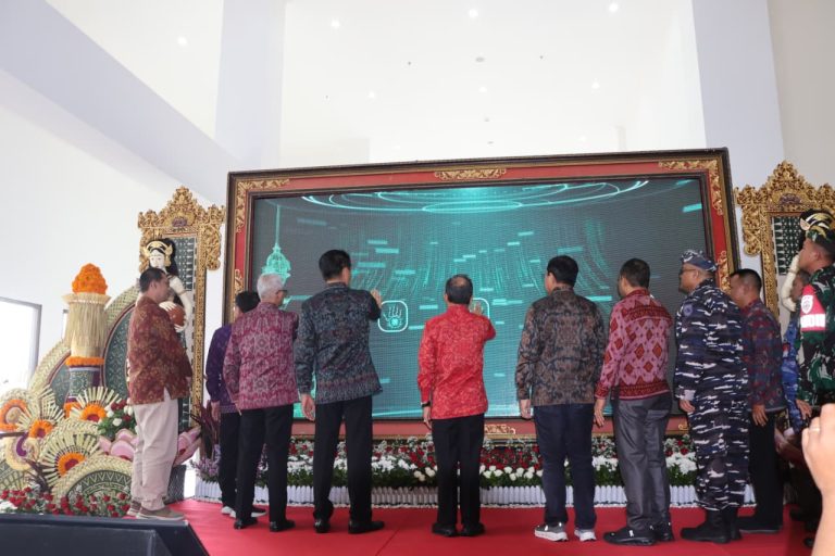 Luncurkan 30 Channel TV Digital dari Turyapada Tower, Gubernur Koster Tegaskan Pemprov Hadirkan Layanan Informasi Berkualitas dan Berkeadilan