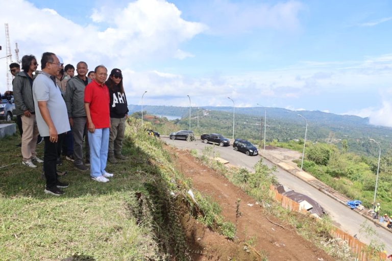 Gubernur Koster Tinjau Progres Pengerjaan Fasilitas Pendukung Turyapada Tower