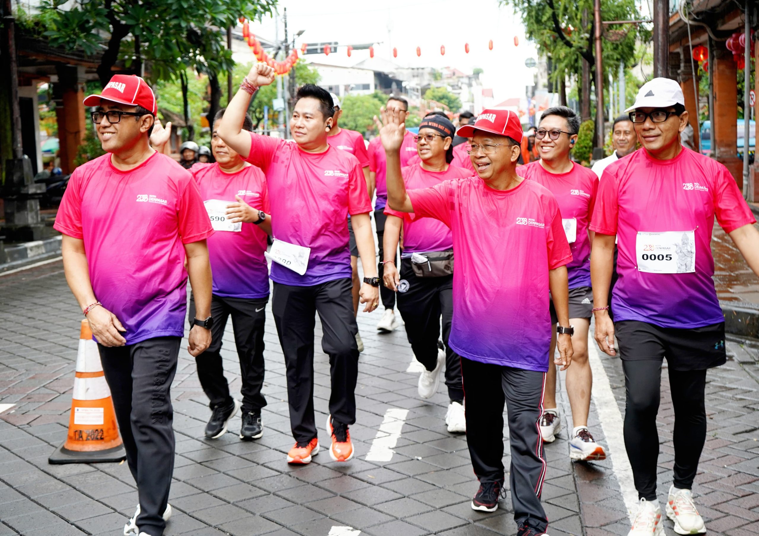 Jajal Rute 6 KM Event Denpasar Fun Run, Gubernur Koster: Bagus untuk Tingkatkan Derajat Kesehatan