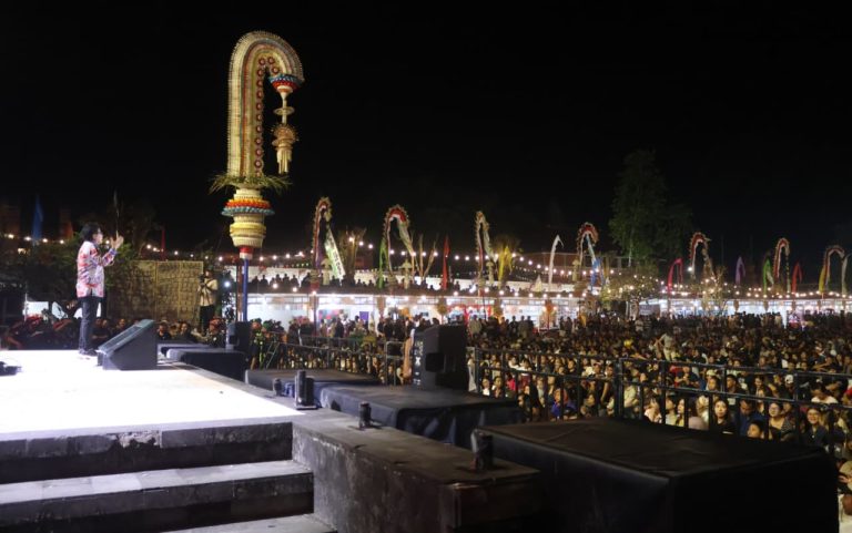 Transaksi UMKM Tembus Rp1,445 Miliar, Wagub Giri Prasta Tutup Karangasem Festival 2026