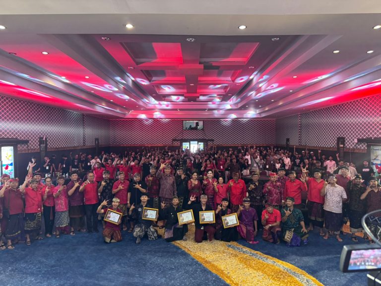 Grand Final Mixologi Arak Bali, Semua Peserta Terbaik Tunjukkan Racikan Kreativitas Berbasis Warisan Leluhur