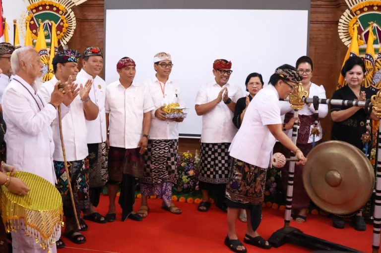 Bupati Sanjaya Hadiri Loka Sabha VII MGPSSR, Perkokoh Sinergi Pesemetonan untuk Tabanan Era Baru