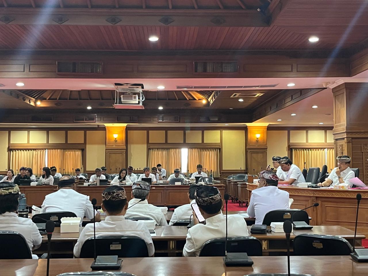 DPRD Badung Bahas Rancangan Perubahan KUA-PPAS TA 2026 Bersama Pemerintah Daerah