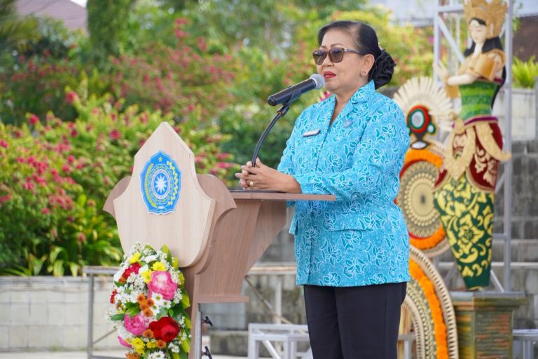Ibu Putri Koster Jadikan Pasar Rakyat sebagai Gerakan Ekonomi dan Perubahan Perilaku