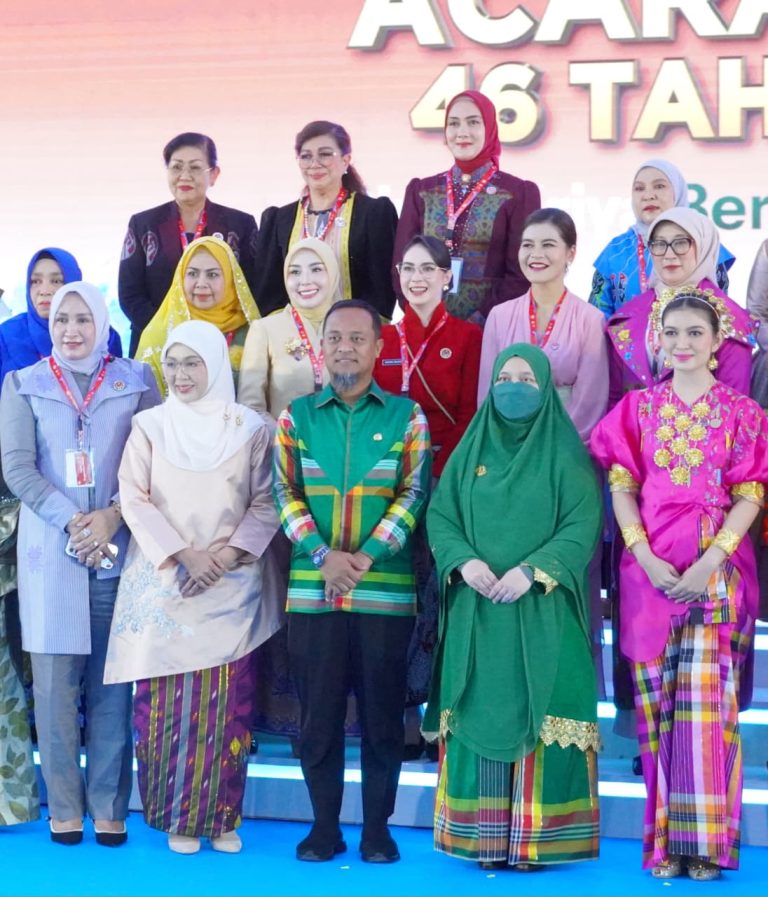 Dekranas Perkuat Sinergi Daerah, Ny. Putri Koster Hadiri Syukuran HUT ke-46 di Makassar