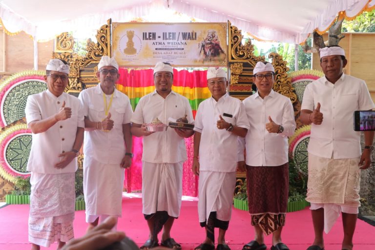 Gubernur Koster Dorong Atma Wedana Massal Jadi Model Gotong Royong, Tegaskan Komitmen Perkuat Desa Adat Bali