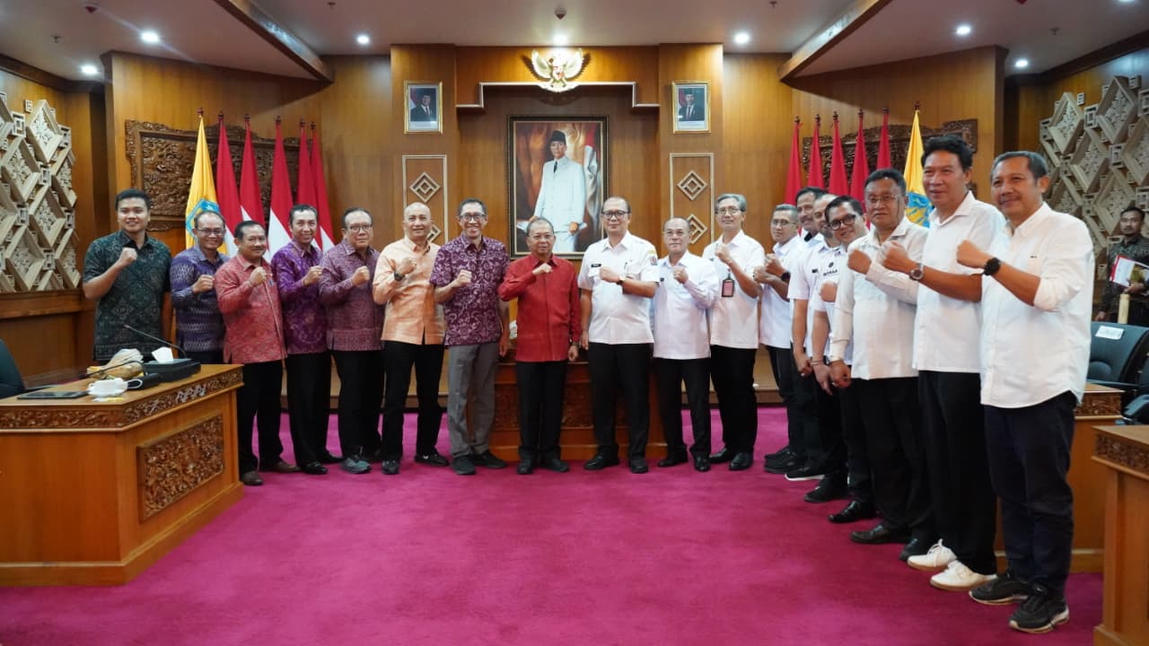 Tingkatkan Kualitas Pariwisata Berkelanjutan, Gubernur Koster Gencarkan 5 Kawasan di Bali Rendah Emisi