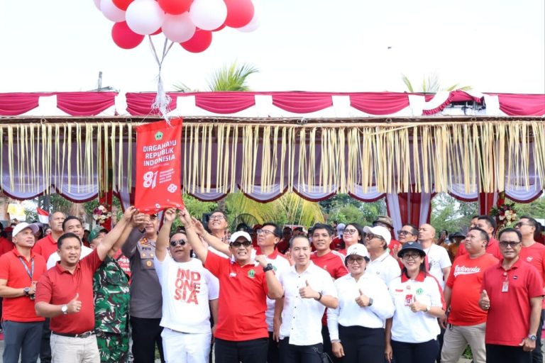 Bendera Merah Putih 100 Meter Membentang, Bupati Sanjaya Kobarkan Semangat Nasionalisme di Tabanan