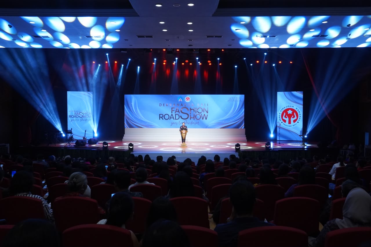 Dekranasda Bali Fashion Road Show Goes to Denpasar, Angkat Desainer Lokal dan Perkuat Ekosistem Wastra Bali