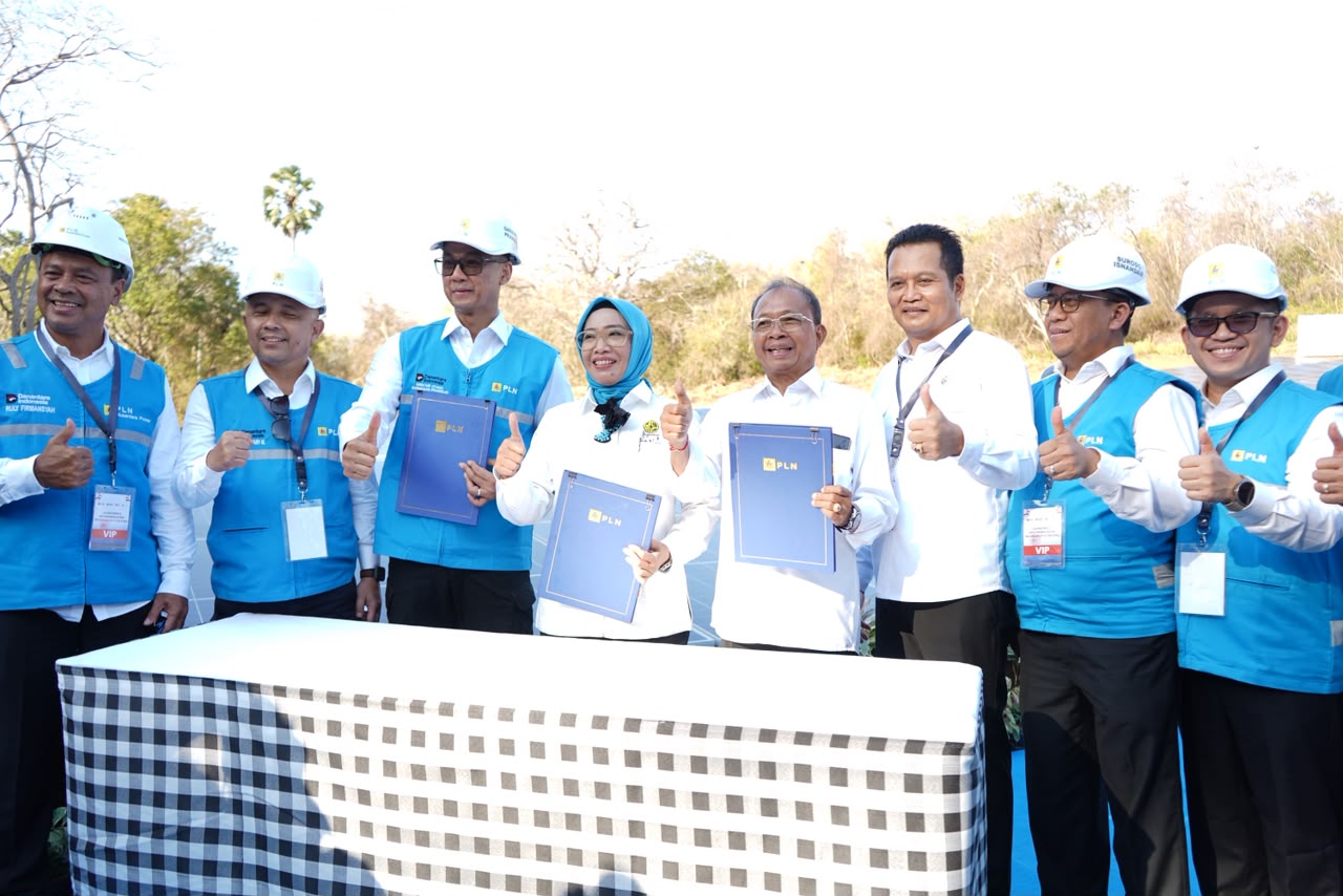 Gubernur Koster dan PLN Sepakat Percepat Infrastruktur Energi Terbarukan di Bali