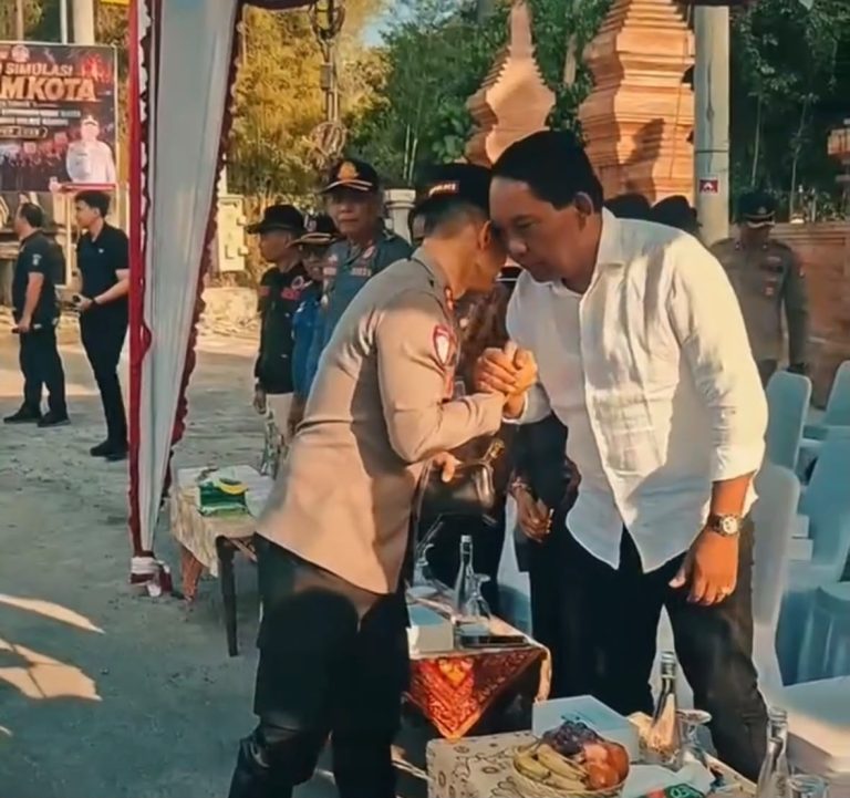Ketua DPRD Badung Hadiri Simulasi SISPAMKOTA, Perkuat Kesiapsiagaan Hadapi Potensi Kerusuhan