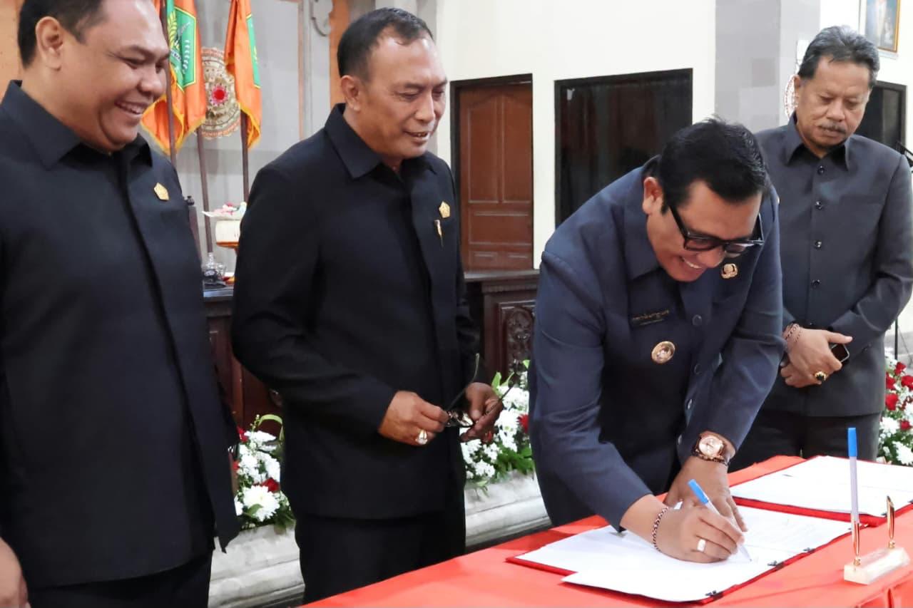 Pemkab dan DPRD Tabanan Sepakati Lima Ranperda untuk Pembahasan Lanjutan